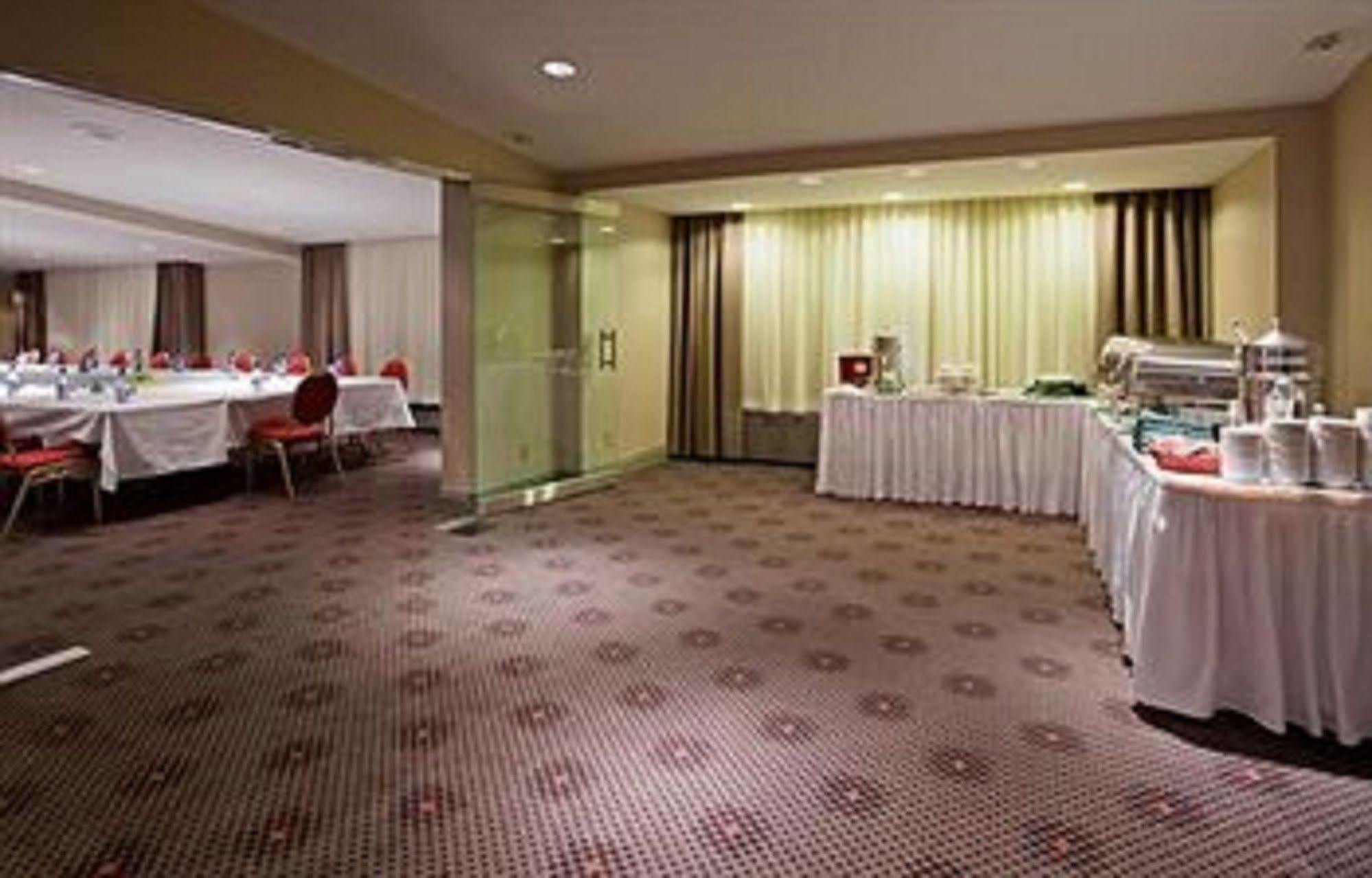 Holiday Inn Toronto Airport East By Ihg Restauracja zdjęcie